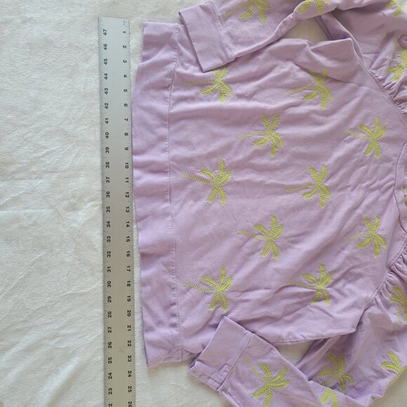 Lilly Pulitzer Aldean, sweatshirt with palm trees. - Picture 7 of 7